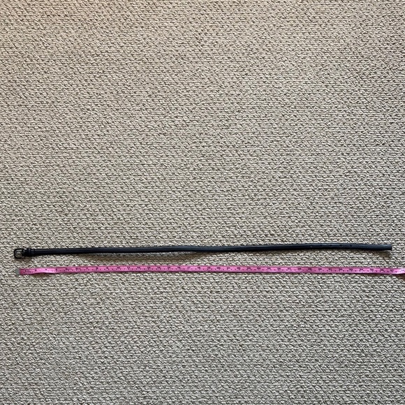 Max Mara Women’s Black Leather Belt - 42 - Picture 5 of 7